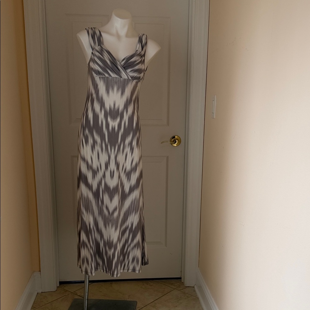 INC International Concepts Gray and White Maxi Dress